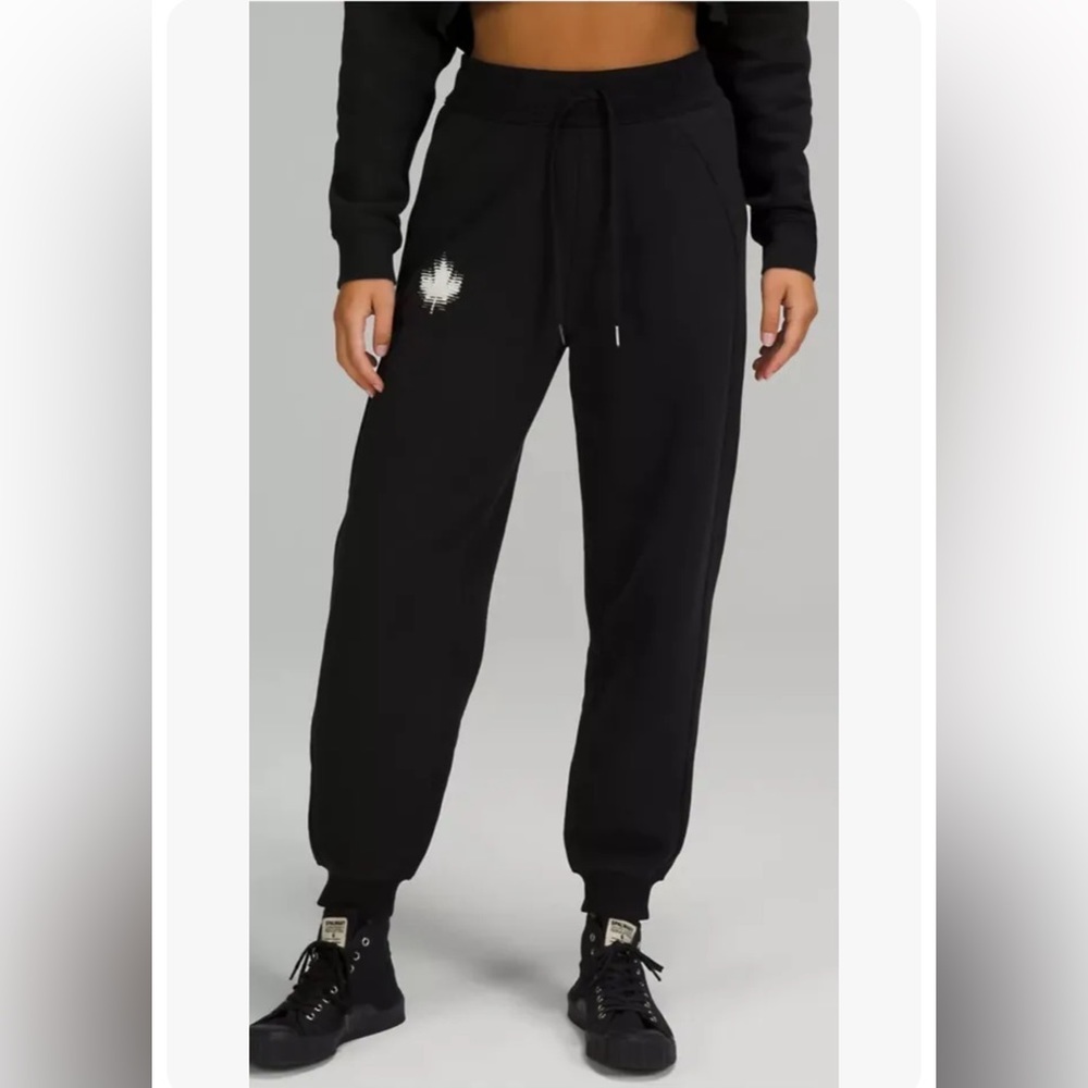 Lululemon Relaxed High Rise Jogger Sweat Pants 4